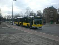Mercedes-Benz O 530 I (Citaro) auf der Linie 236 nach U-Bahnhof Haselhorst an der Haltestelle Wr�hm�nnerpark.