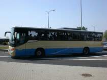 Setra S 400er-Serie als Shuttelbus zwischen U-Bahnhof Rudow und Flughafen Sch�nefeld zur ILA an der Haltestelle Sch�nefeld Waltersdorfer Chaussee.