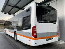 Heckansicht eines neuen MB C2 hybrid für die Auto AG Uri am 13.11.21 bei Evobus Winterthur.