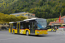 Mercedes Citaro der Post, auf der Linie 60, fährt zur Haltestelle beim Bahnhof Interlaken Ost. Die Aufnahme stammt vom 08.10.2021.