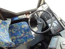 Der Fahrerarbeitsplatz eines MAN ÜL 313 der MVVG in Neuenkirchen am 03.05.2019