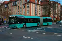 ICB Solaris Urbino 18 Wagen 463 am 10.12.21 in Frankfurt am Main auf der Linie M34