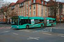ICB Mercedes Benz Citaro 2 G Wagen 420 am 10.12.21 in Frankfurt am Main auf der Linie M34