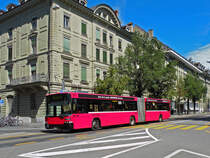 Volvo/Hess Bus 258, auf der Linie 13, fährt durch die Bundesgasse. Die Aufnahme stammt vom 26.08.2010.
