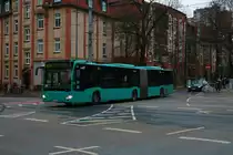 ICB Mercedes Benz Citaro 2 G Wagen 415 am 10.12.21 in Frankfurt am Main auf der Linie M34