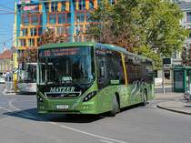 Graz. Wagen 7 der Verkehrsbetriebe Matzer konnte ich im Sommer 2021 am Jakominiplatz ablichten. 
