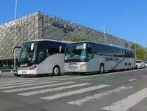 Graz. Am 26.09.2021 war es endlich soweit: Das lang angekündigte EUROSKILLS 2021 konnte stattfinden, nachdem es zweimal aufgrund der Covid-Pandemie verschoben wurde. Neben internationalen Gästen aus ganz Europa, gab es auch eine kleine Busparade, an der Sonderbusse aus ganz Österreich zu sehen waren. In der bunten Parade war unter anderem ein Setra S 419 UL von Weiss.