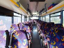 Der Fahrgastraum eines Irisbus Crossway der MVVG in Bredenfelde am 14.06.2019