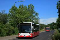 Am 17. Juni 2021 fuhr der ex-Gschwindl C2 als Schienersatzverkehr der Rheinbahn Straßenbahnlinie 705 von Lierenfeld Btf Süd mach Vennhauser Allee am Btf Süd ab. 