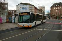 Mainzer Mobilität Mercedes Benz Citaro 2 G Wagen 951 am 31.12.21 in Mainz Innenstadt