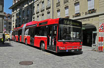 Volvo Bus 814, auf der Linie 12, fährt durch die Spitalgasse. Die Aufnahme stammt vom 05.08.2013.