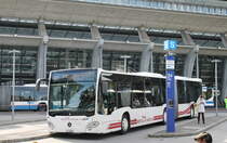 ARAG Nr. 50 (Mercedes Citaro C2 O530GÜ) am 20.10.2021 beim Bhf. Luzern