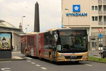 Schäfer EU-S 7857 als RE22/RB24 SEV nach Euskirchen wegen Hochwasserkatastrophe, 11. Juli 2021, Köln Hbf