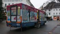 Am 07.01.2022 stand dieser Renault Büchereibus auf dem Alten Marktplatz Lörrach ( Ansicht Hinten Rechts ) dieser kommt seit 50 Jahren im wieder vorbei aus Frankreich