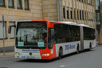 TRD Reisen Fischer DO-VA 6, Ex Offenbacher Verkehrsbetriebe OF-V 3068, fuhr im Sommer den Schienenersatzverkehr (SEV) der Linie S7 im Auftrag von Abellio zwischen W-Oberbarmen und Solingen über Remscheid. 30. Juni 2021, Solingen Hbf