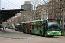 HA-DF 928, Hagen Hbf, 08.01.2022, 542 nach Hagen Profilstraße Schleife