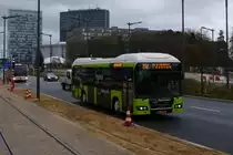 SL 3351, Volvo 7700 Hybrid von Sales Lentz, in den Straßen der Stadt Luxemburg unterwegs. 12.12.2017