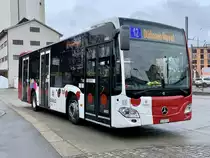MB C2 K 6002 der TPF am 31.3.22 bei der Abfahrt beim Bahnhof Düdingen.