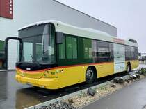 HESS SwissDiesel Zugfahrzeug '5500' von PostAutp Regie Laupen am 2.4.22 bei Interbus Kerzers.