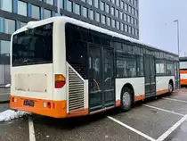 Heckansicht des MB Citaro ex. RBS Nr. 13 am 2.4.22 beim Depot in Worblaufen.