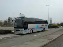 Selestat - 3. April 2022 : Vanhool EX 16 des Unternehmens Briam Socha auf der Raststätte Haut-Koenigsbourg.