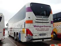 Neoplan Tourliner von Weingartner aus Deutschland im Stadthafen Sassnitz am 06.10.2019