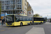MAN Lions City 146, auf der Linie 2, verlässt die Haltestelle beim Bahnhof Thun. Die Aufnahme stammt vom 21.04.2022.