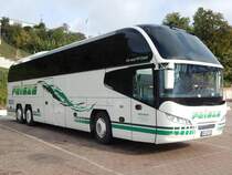 Neoplan Cityliner von Friese-Reisen aus Deutschland im Stadthafen Sassnitz am 09.10.2019