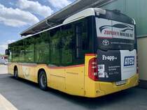 Heckansicht des MB C2 K '10847' der Regie Laupen, ex PU Thepra, Stans, am 14.5.22 bei der Garage in Laupen.