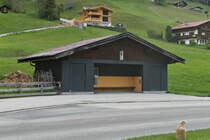 Haltestelle Neustift Rain. Aufgenommen 9.5.2022.