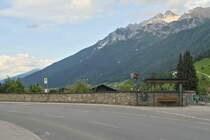 Haltestelle Neustift Ortsmitte. Aufgenommen 17.5.2022.