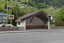 Haltestelle Neustift Abzweigung Elferbahn. Aufgenommen 17.5.2022.