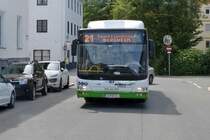 MAN Lion's City CNG von Albus Salzburg (Bus L1582, S-410TZ) als Linie 21 in Salzburg, Breitenfelderstraße. Aufgenommen 1.6.2022.