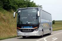 Setra S 517 HDH  Sindbad , bei Rastatt Juni 2022