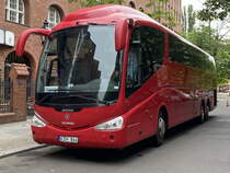 Vor dem Deutschen Technikmuseum in Berlin stand am 09. Juni 2022 ein Scania IRIZAR. Folgende Informationen waren zu lesen: UAS  Okega transportas , www.Ollex.lt.