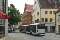 MAN New Lions City der Ingolstädter Verkehrsgesellschaft (IN-VG 2219) als Linie 10 in Ingolstadt, Am Stein. Aufgenommen 21.6.2022.