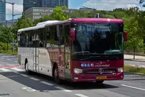 EW 1538, Mercedes Benz Intouro, von Emile Weber, als Schülertransport in der Stadt Luxemburg unterwegs. 06.2022  