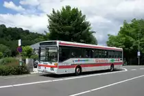 Bus Rheinland-Pfalz: Mercedes-Benz O 407 (BIR-WR 54) vom Omnibusbetrieb Westrich Reisen GmbH, aufgenommen im Juni 2022 in Herrstein, einer Ortsgemeinde im Landkreis Birkenfeld.