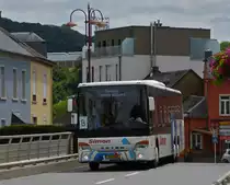 VS 1546, Setra S 418 Le, von Voyages Simon als Shuttle in Diekirch unterwegs, zum Tag der offenen Tür bei der Luxemburgischen Armee. 10.07.2022