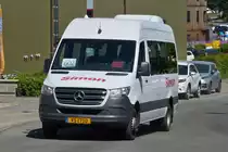 VS 1710, Mercedes Benz Sprinter von Voyages Simon, aufgenommen in Marnach. 06.2022