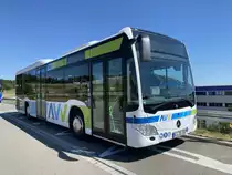 MB Citaro im AVV-Kleid auf einem P+R Parkplatz in Zusmarshausen, Jul 2022
