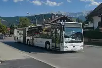 Mercedes-Benz Citaro Facelift von Klumpp (FDS-OK 520) auf Betriebsfahrt, vorbereitet als Schienenersatzverkehr in Garmisch-Partenkirchen, Hauptstraße. Aufgenommen 4.8.2022.