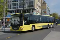 MAN Lions City 147, auf der Linie 3, verlässt die Haltestelle beim Bahnhof Thun. Die Aufnahme stammt vom 21.04.2022.