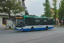 Temsa LF 12 von Ettenhuber (EBE-JE 280) als Linie 230 in Haar S-Bahnhof. Aufgenommen 5.8.2022.
