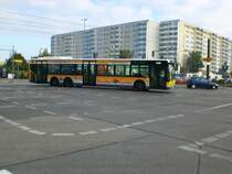 Mercedes-Benz O 530 I (Citaro) auf der Linie 154 nach U-Bahnhof Elsterwerdaer Platz nahe der Haltestelle Hohensch�nhausen Prerower Platz.