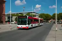 Mainzer Mobilität Mercedes Benz Citaro 2 G Wagen 952 am 16.08.22 am Höfchen in der Innenstadt