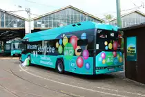 Nagelneuer ICB Solaris Urbino 12 Wasserstoff Bus am 04.09.22 am 03.09.22 beim Tag der Verkehrsgeschichte in Betriebshof Eckenheim