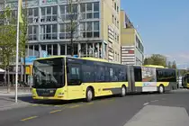 MAN Lions City 701, auf der Linie 2, verlässt die Haltestelle beim Bahnhof Thun. Die Aufnahme stammt vom 21.04.2022.