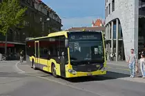 Mercedes Citaro 501, auf der Linie 42, fährt zur Haltestelle beim Bahnhof Thun. Die Aufnahme stammt vom 21.04.2022.