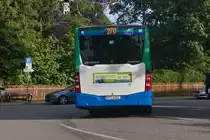 Mercedes-Benz Citaro Hybrid (M-C 4182) als Linie 270 bei der Haltestelle Pullach S-Bahn. Aufgenommen 25.8.2022.